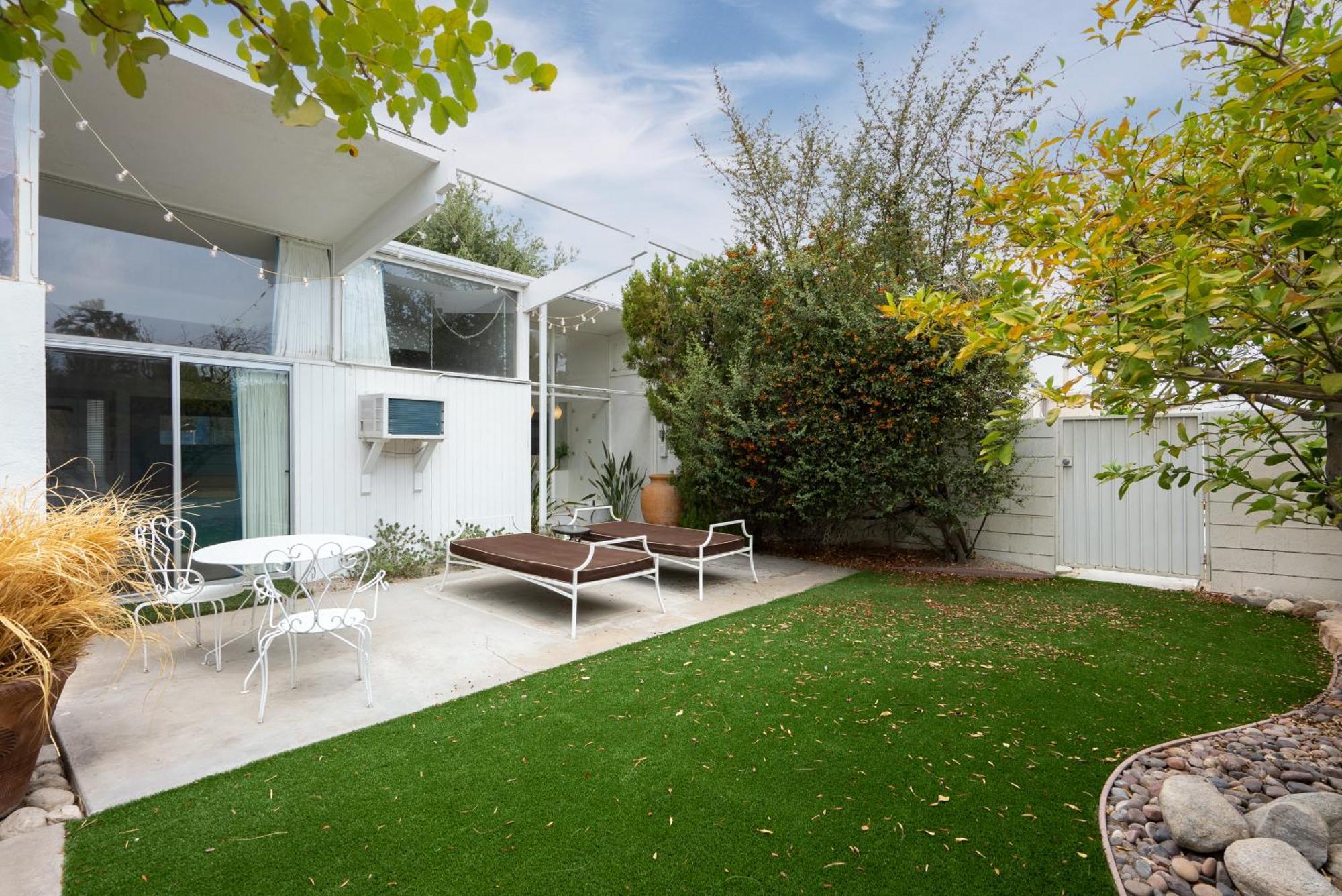 Monkey Tree Hotel By Avantstay Stylish Hotel In Palm Springs W Pool Esterno foto