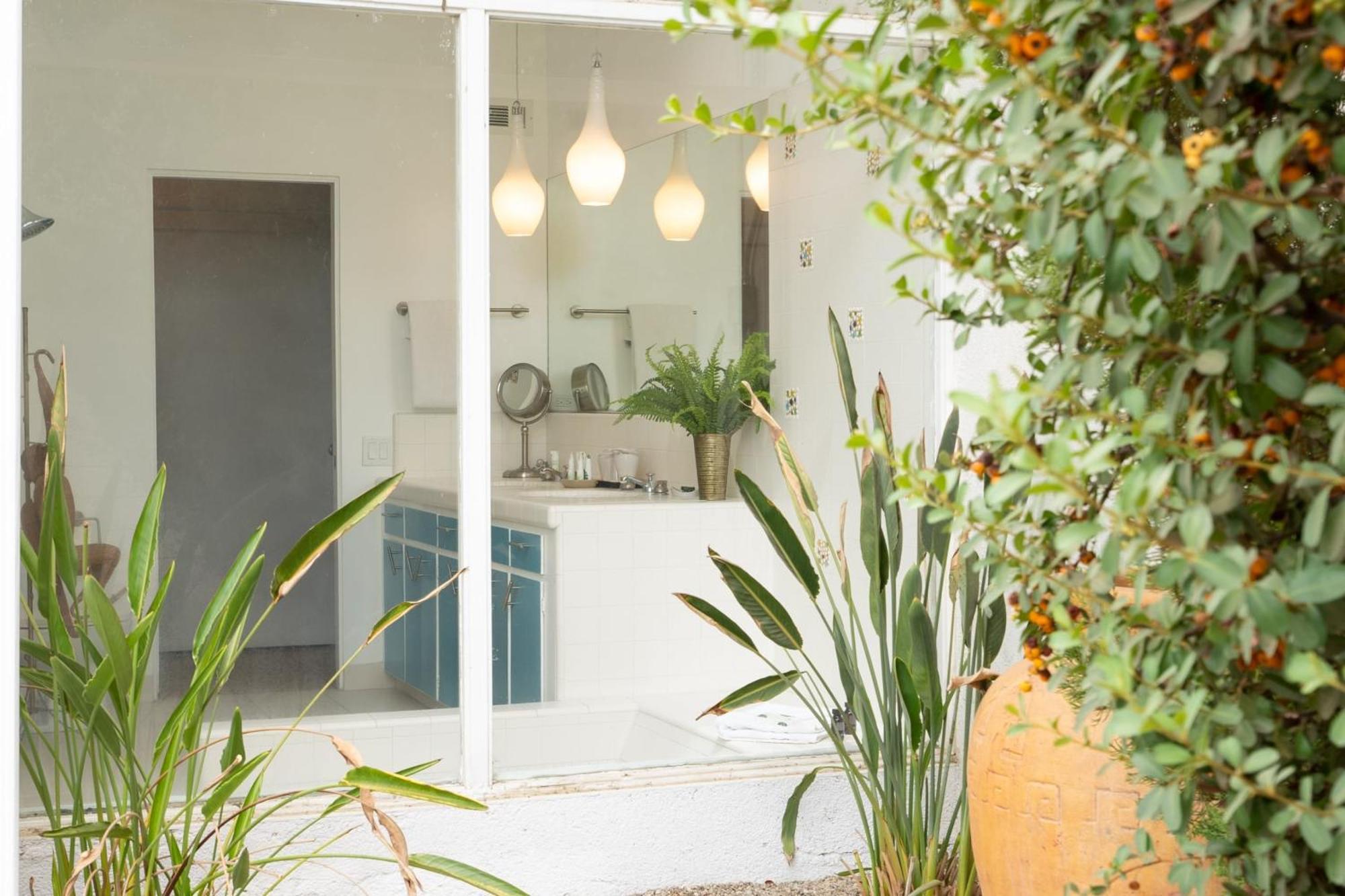 Monkey Tree Hotel By Avantstay Stylish Hotel In Palm Springs W Pool Esterno foto