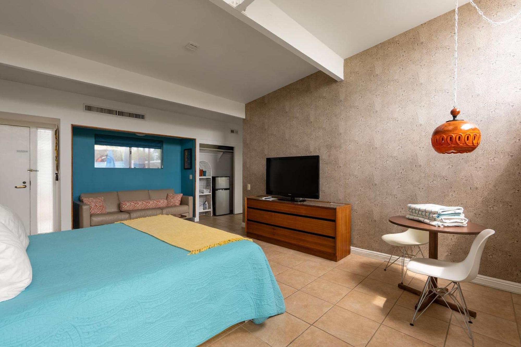 Monkey Tree Hotel By Avantstay Stylish Hotel In Palm Springs W Pool Esterno foto