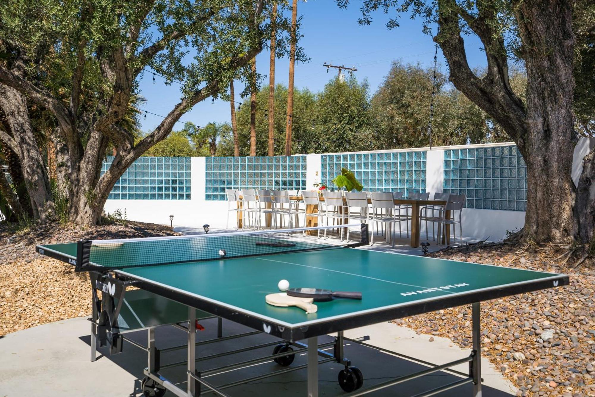 Monkey Tree Hotel By Avantstay Stylish Hotel In Palm Springs W Pool Esterno foto