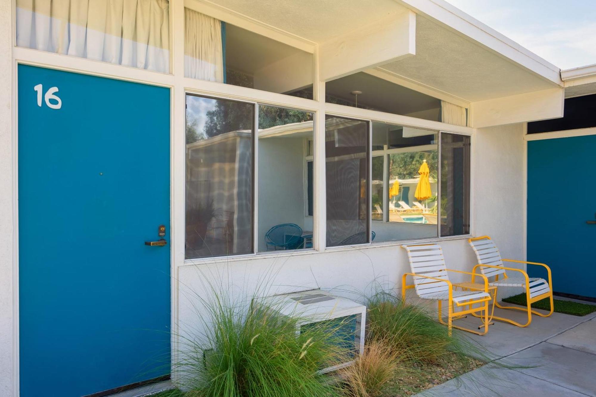 Monkey Tree Hotel By Avantstay Stylish Hotel In Palm Springs W Pool Esterno foto